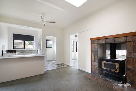 Property photo of 3 Hope Street Kangaroo Flat VIC 3555