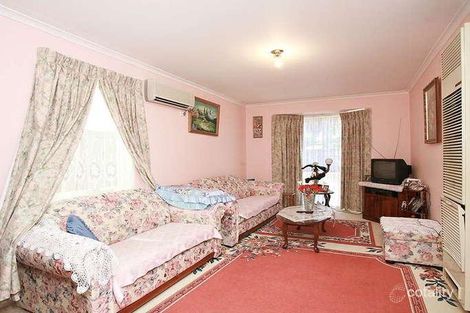 Property photo of 5 Mollis Close Narre Warren VIC 3805
