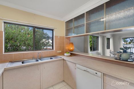 Property photo of 3/44 Back Street Biggera Waters QLD 4216