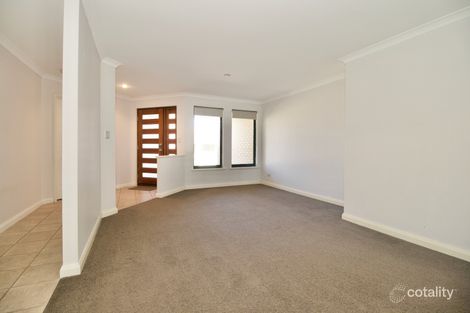 Property photo of 24 Bluefields Parkway Port Kennedy WA 6172