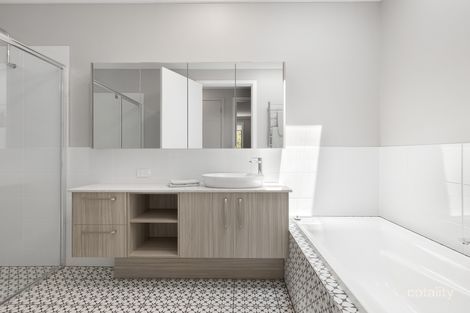 Property photo of 510 Hill Street West Albury NSW 2640