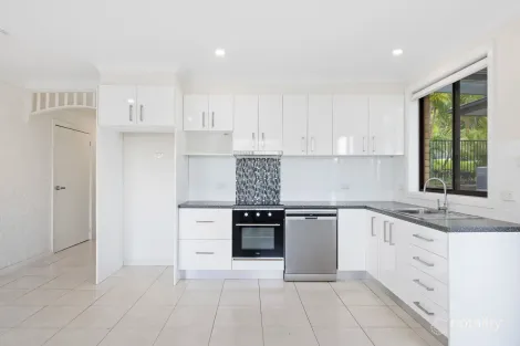 Property photo of 112A Warriewood Road Warriewood NSW 2102