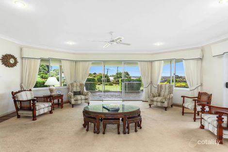 Property photo of 12 The Parapet Banora Point NSW 2486