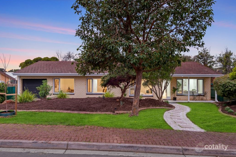 9 St Helena St, Flagstaff Hill, SA 5159