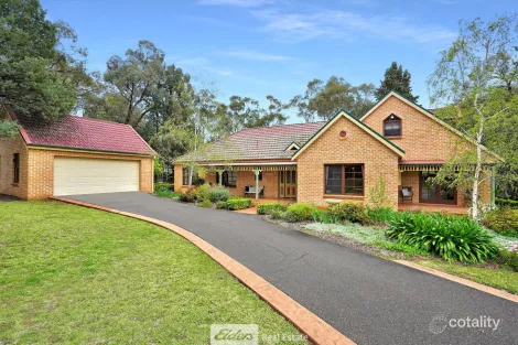Property photo of 21 Maegraith Place Lake Wyangan NSW 2680