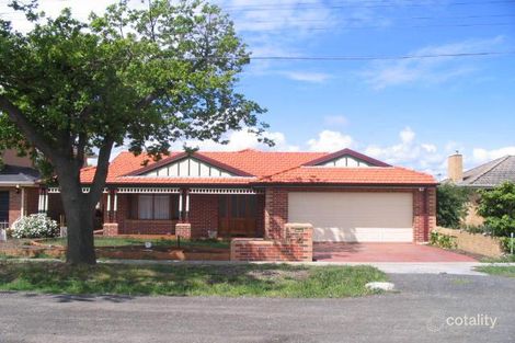 126 Arvon Rd, Strathmore, VIC 3041