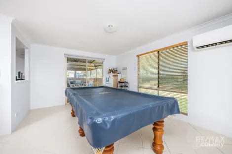 Property photo of 82 Blackbutt Grove Gabbadah WA 6041