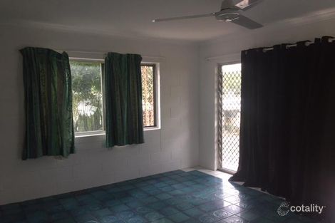 Property photo of 4/284 Lake Street Cairns North QLD 4870