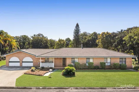 8 Shorelands Dr, Withcott, QLD 4352