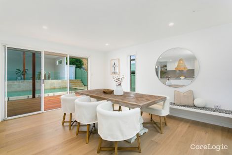 Property photo of 22 Swanbourne Way Elanora QLD 4221