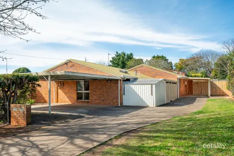 14 Burgundy St, Wilsonton Heights, QLD 4350