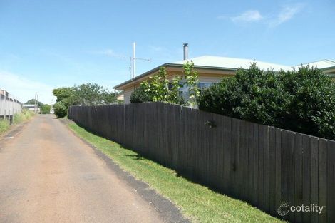 Property photo of 2 Pine Street Dorrigo NSW 2453