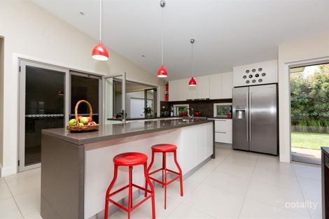 Property photo of 15 Hilton Place Dubbo NSW 2830