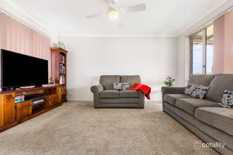 Property photo of 3 Hilldale Drive Cameron Park NSW 2285