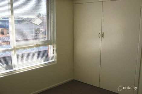 Property photo of 2/31 Madden Avenue Carnegie VIC 3163