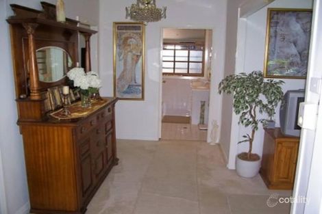 Property photo of 34 Elsdon Street Redhead NSW 2290