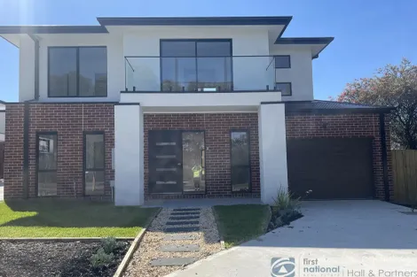40 Warren Cl, Narre Warren, VIC 3805