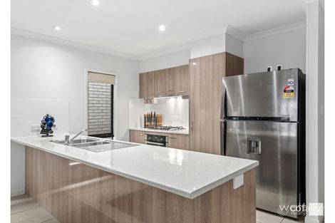 Property photo of 4 Watarrka Avenue Fitzgibbon QLD 4018