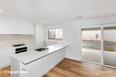 Property photo of 1/5 Harold Crescent Gobbagombalin NSW 2650