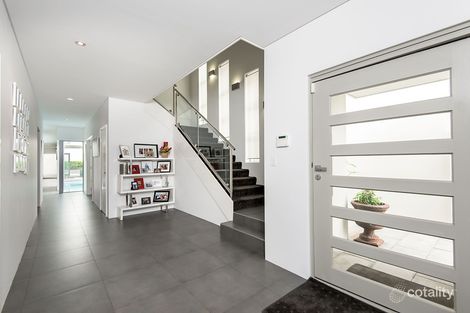Property photo of 7 Hope Road Ardross WA 6153