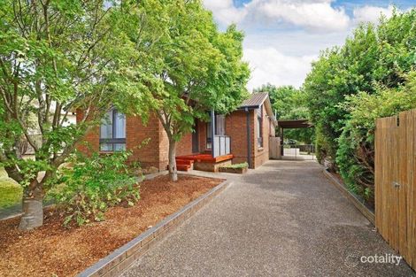 Property photo of 40 Cherry Tree Close Moss Vale NSW 2577