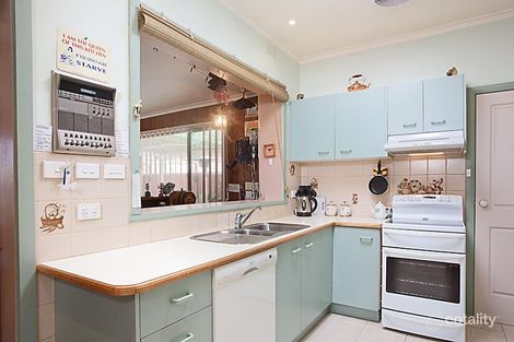 Property photo of 43 Bennett Avenue Mount Waverley VIC 3149