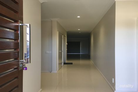 Property photo of 53 Highmount Drive Hampton Park VIC 3976