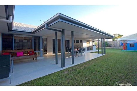 Property photo of 11 Brush Box Place Wakerley QLD 4154