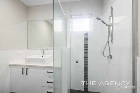 Property photo of 19C Rye Place Nollamara WA 6061