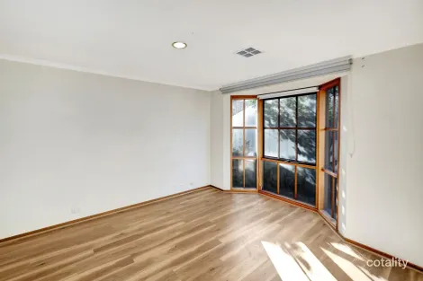 Property photo of 7 Lorena Close Hoppers Crossing VIC 3029