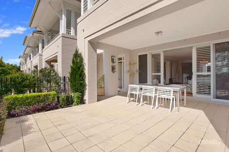 Property photo of 11 Vineyard Way Breakfast Point NSW 2137