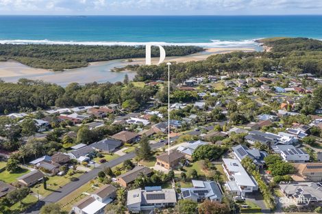 6 Dawn Dr, Moonee Beach, NSW 2450
