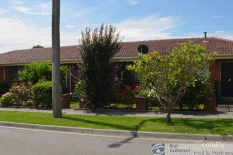 2/11 Rhoden Gr, Eumemmerring, VIC 3177