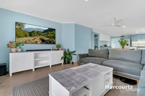 Property photo of 25 Pine Hill Court Cranbourne North VIC 3977