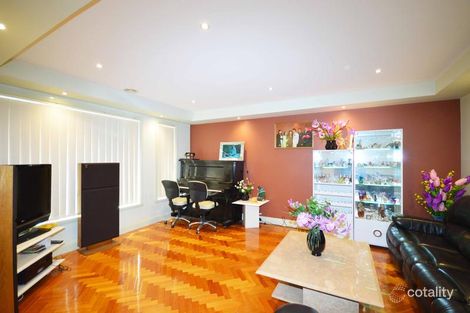 Property photo of 8 Pembrey Road Cairnlea VIC 3023