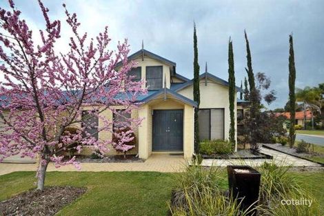 18 Domeney Pl, Landsdale, WA 6065