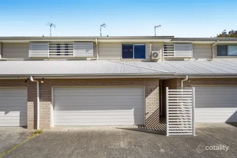 Property photo of 3/4 Tea Trees Avenue Springfield Lakes QLD 4300