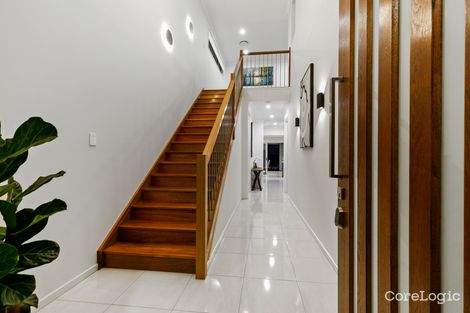 Property photo of 36 Citron Crescent Helensvale QLD 4212