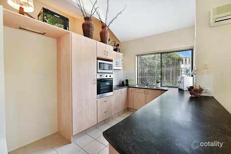 Property photo of 1/9 Coonowrin Street Pacific Pines QLD 4211