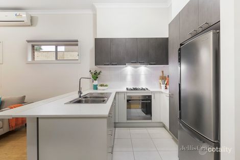 Property photo of 13/1 Eastway Avenue Donvale VIC 3111