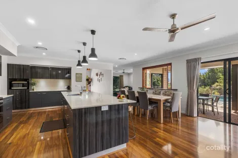 Property photo of 28 Eclipse Court Lagoon Pocket QLD 4570