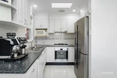 Property photo of 8 Biscoe Place Tregear NSW 2770