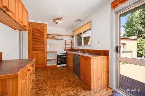 Property photo of 13 Highland Boulevard Ringwood VIC 3134