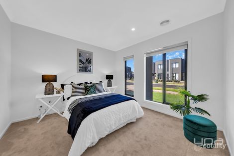 Property photo of 210 Waterhaven Boulevard Point Cook VIC 3030