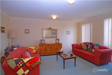 Property photo of 6 Macdougall Crescent Hamlyn Terrace NSW 2259