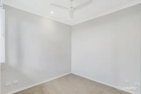 Property photo of 2/11 Schofield Street Pimpama QLD 4209