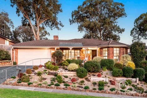 Property photo of 40 Dunbarton Drive Eltham North VIC 3095