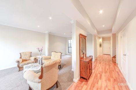 Property photo of 10 Sandover Drive Roxburgh Park VIC 3064