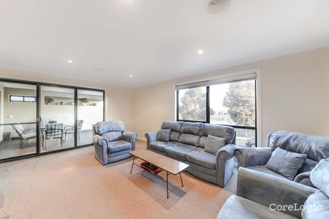 Property photo of 10 Sandover Drive Roxburgh Park VIC 3064