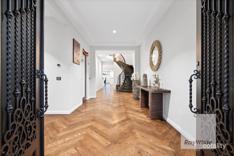 Property photo of 38 University Drive Mill Park VIC 3082
